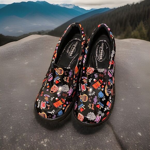 Easy Works by Easy Street Women Size 8 M Leeza Coffee Slip-On Clog Nursing Shoe - Picture 2 of 10